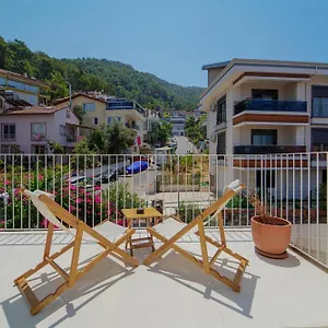 https://perle-house.turkeyfethiyehotels.com